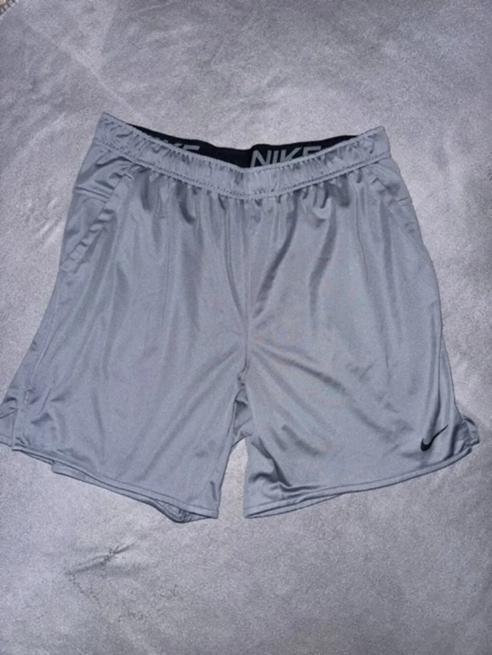 Nike Dri-FIT Mens Large Gray Athletic Shorts Training Gym Running Activewear